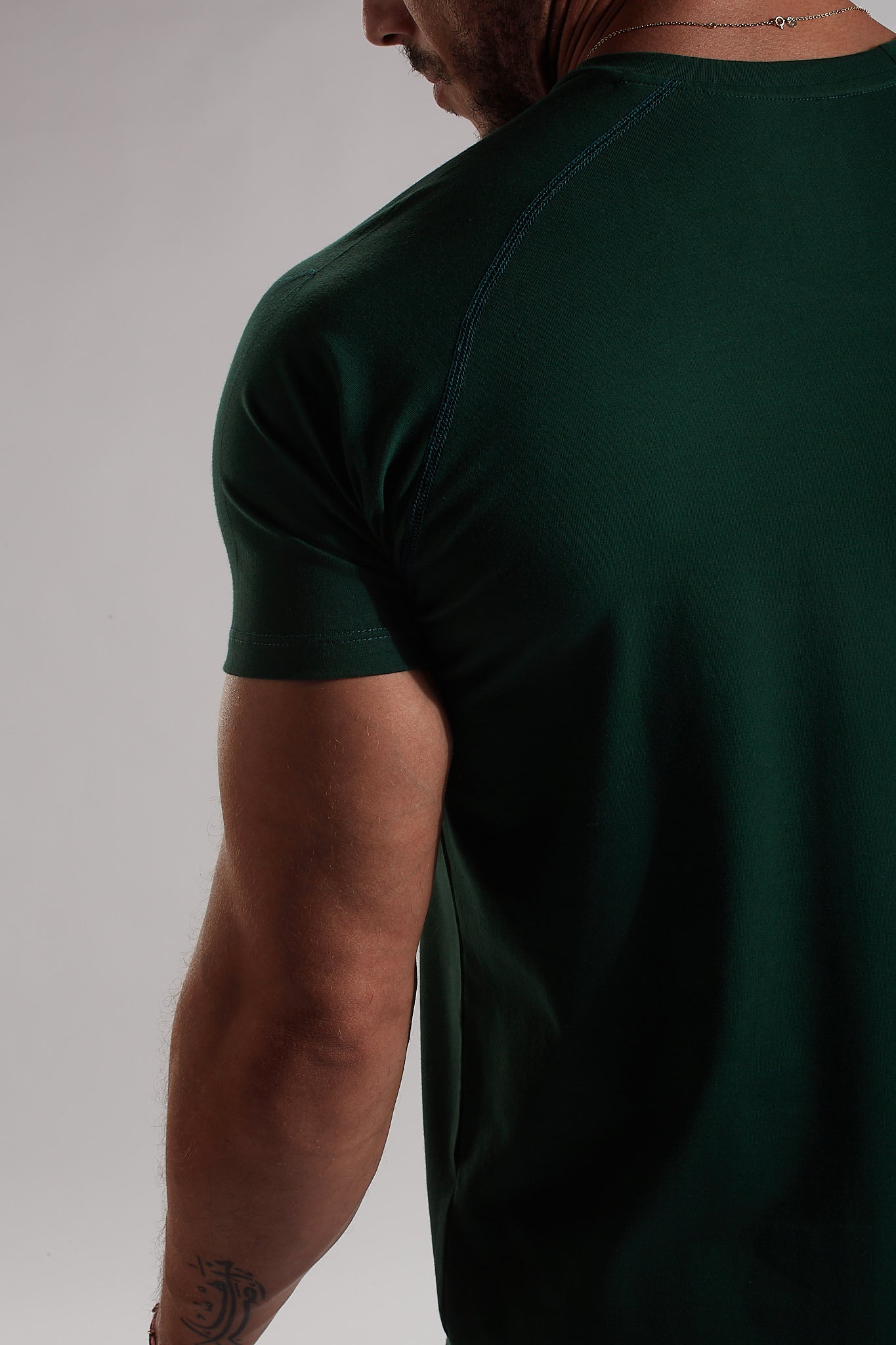 Bar-Basic Raglan T-shirt [Cotton] - T-Shirt - Gym Apparel Egypt